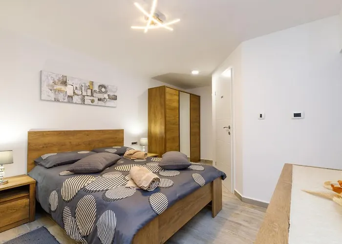 Maximilian&stela Pensionat 4*